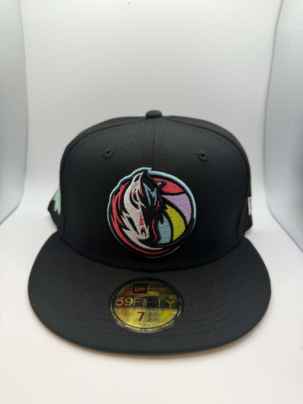 Dallas Mavericks New Era 59Fifty Fitted Hat - Size 7 1/2