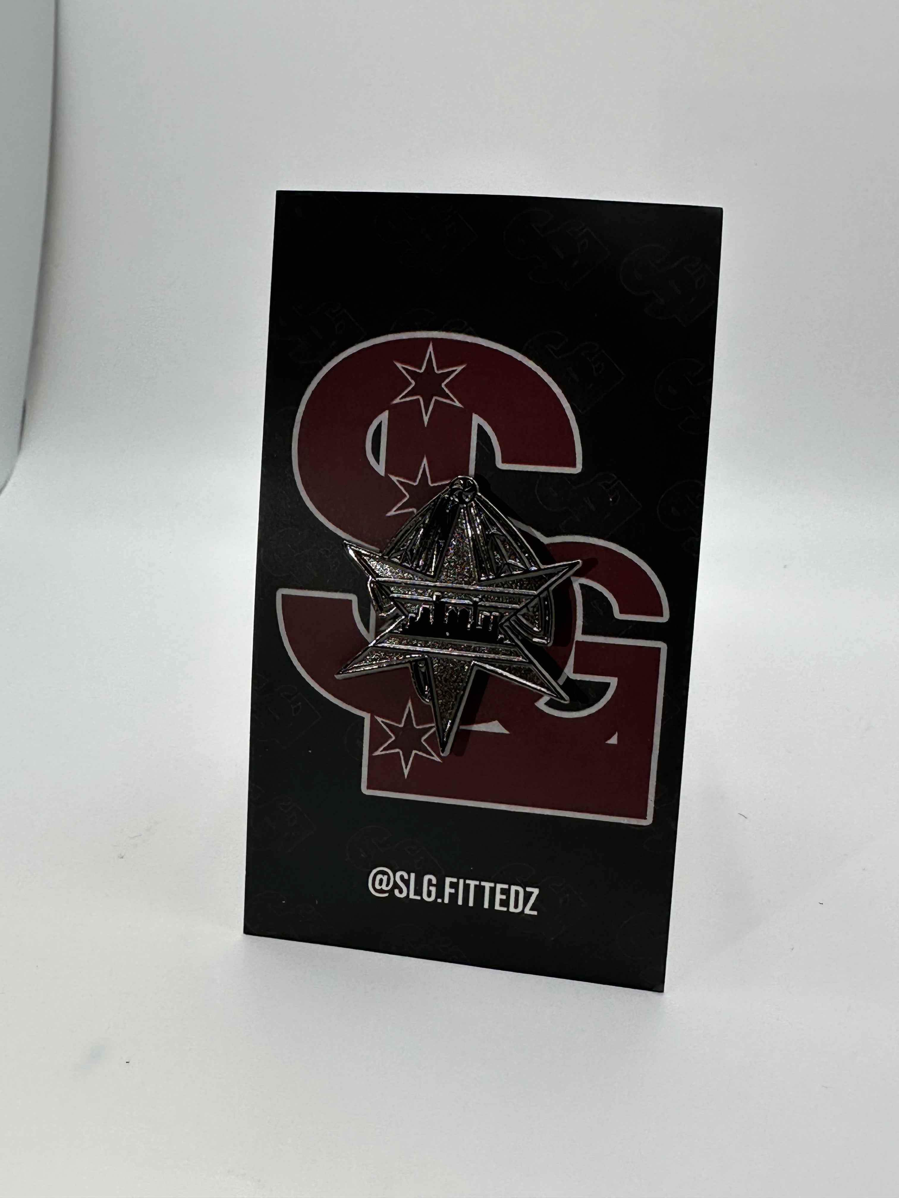 @VltnoBrims "The World Is Yours" Hat Pin