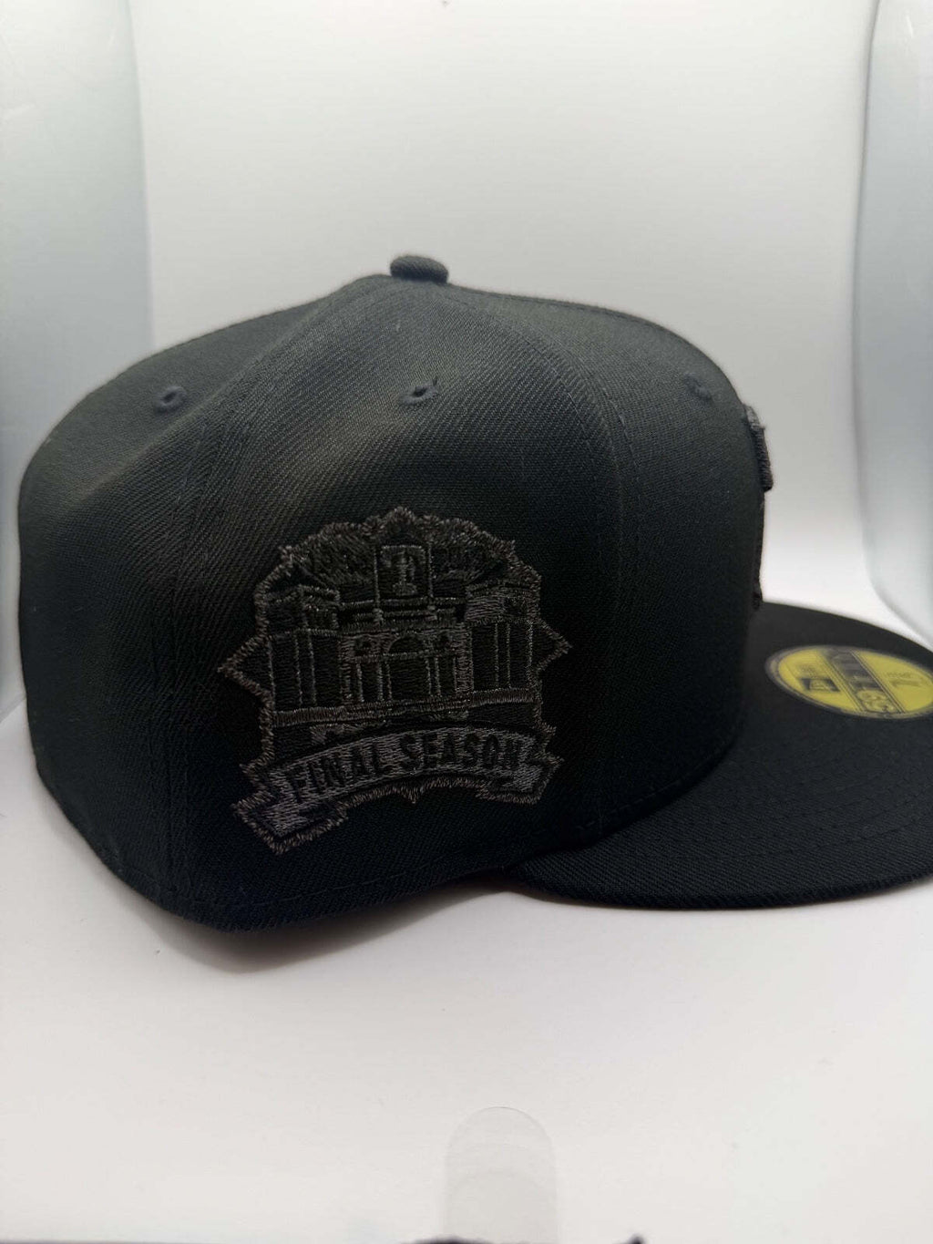 Texas Rangers "Reflective 1.0" Hat Club New Era 59Fifty Hat - Size 7 5/8
