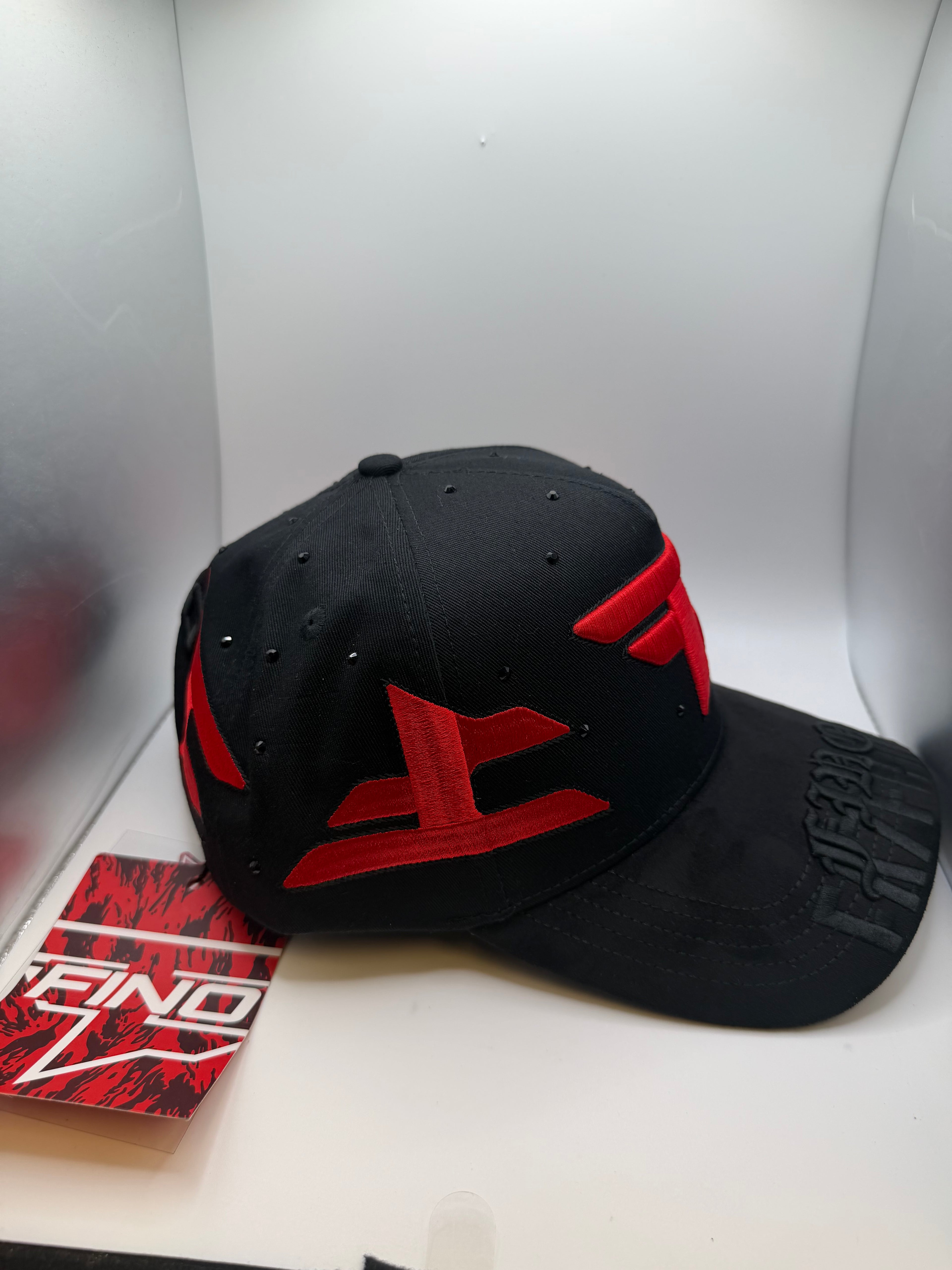 Gallo Fino X Faze Rug "FAZE" - HAT ONLY