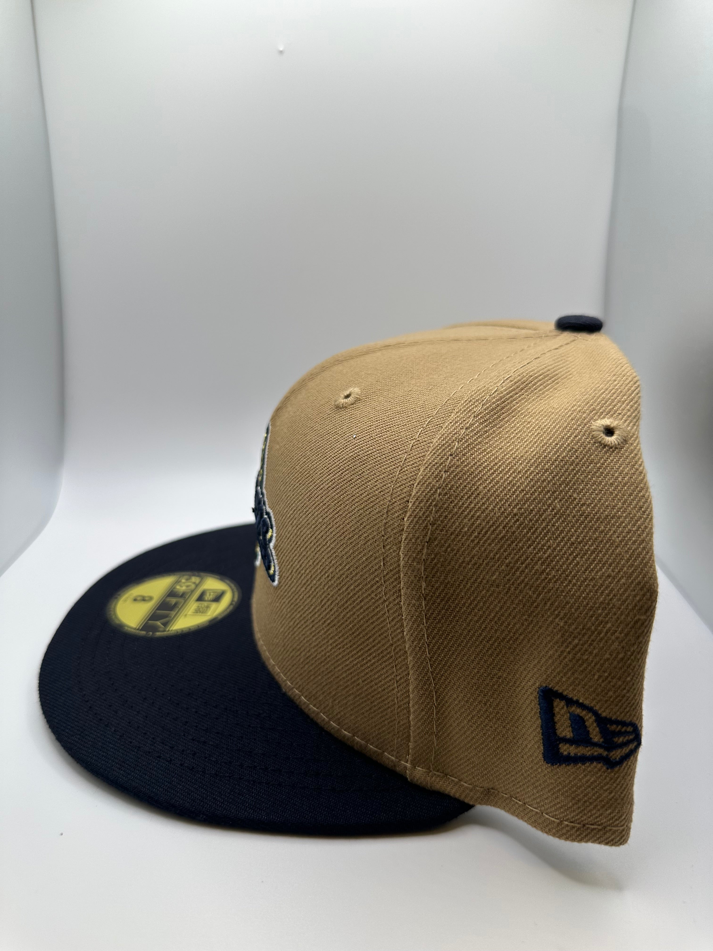 Milwaukee Brewers New Era 59Fifty Fitted Hat - Size 8