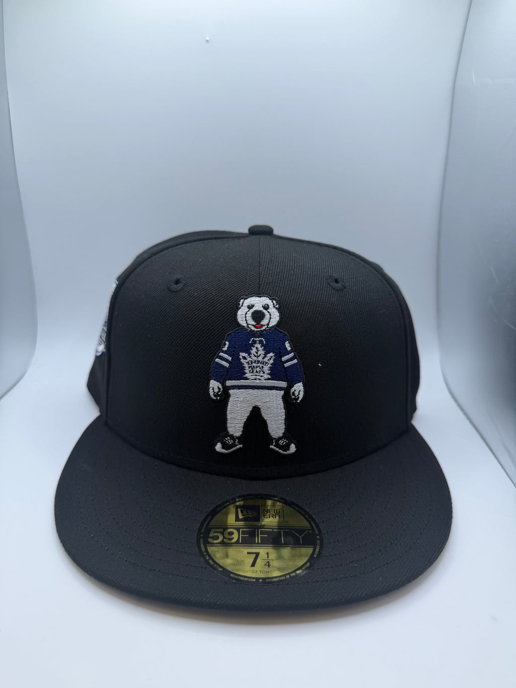 Toronto Maple Leaf's NHL New Era 59Fifty Fitted Hat - Size 7 1/4