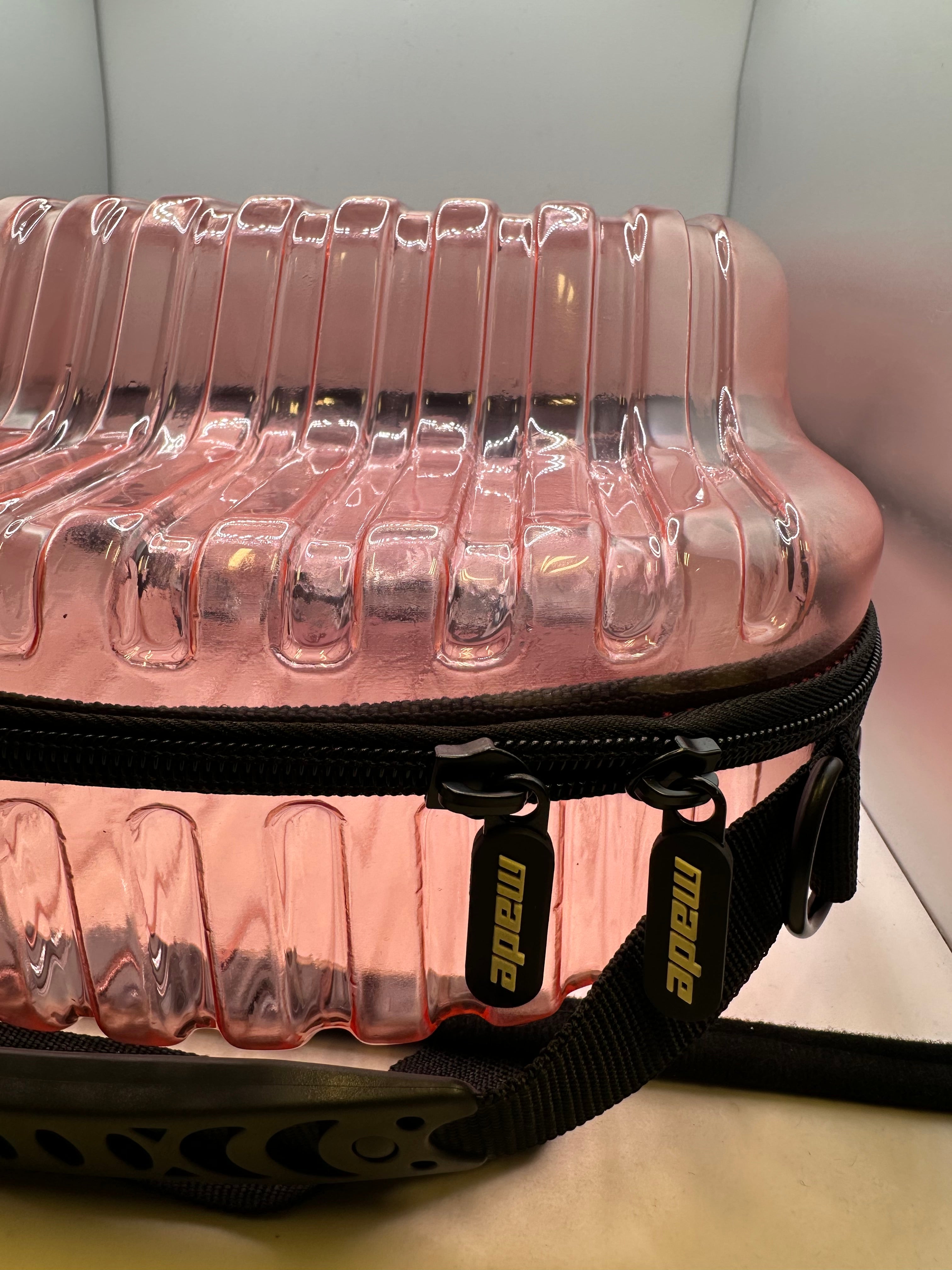 MadeByErick 6 Hat Carrier - Pink