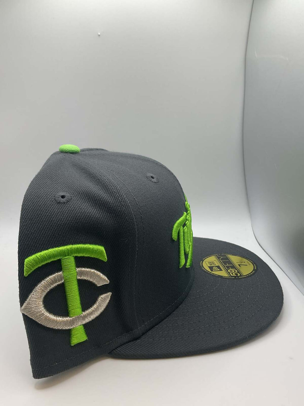 Minnesota Twins New Era 59Fifty Fitted Hat - Size 7 1/2