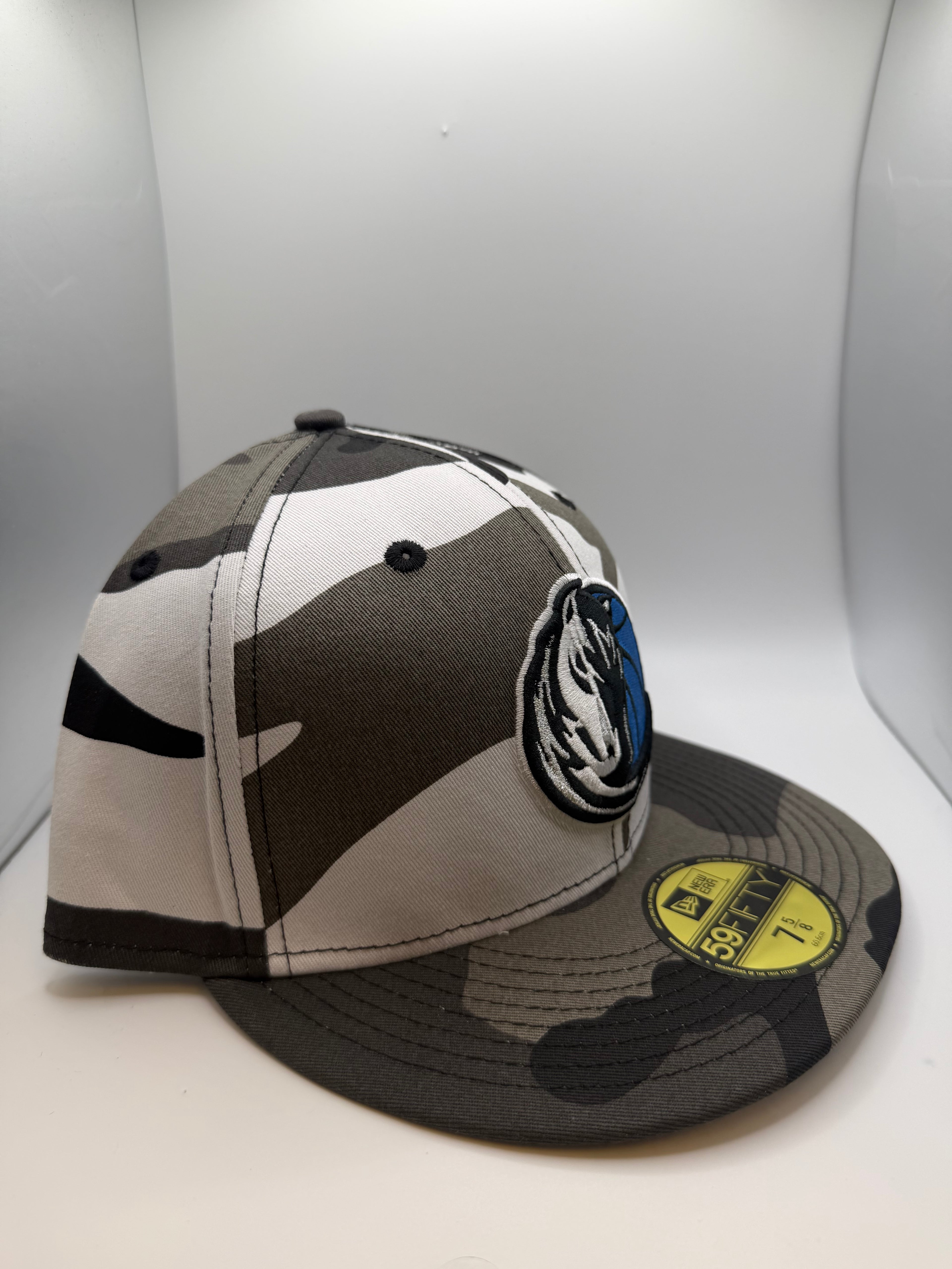 Dallas Mavericks New Era 59Fifty Fitted Hat - Size 7 5/8