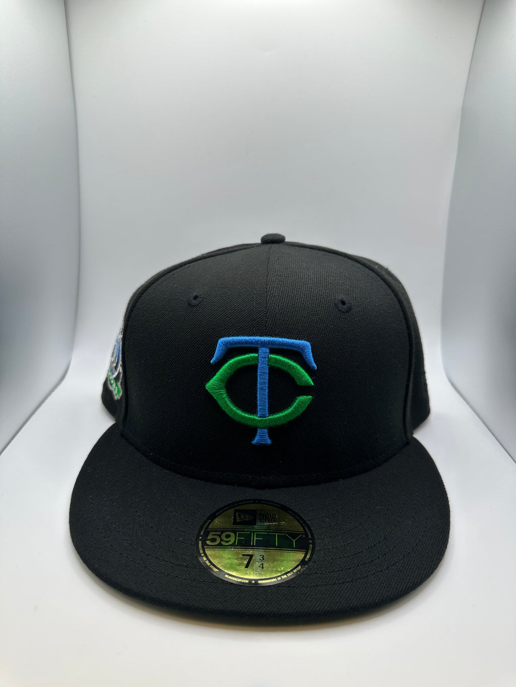 Minnesota Twins New Era 59Fifty Fitted Hat - Size 7 3/4