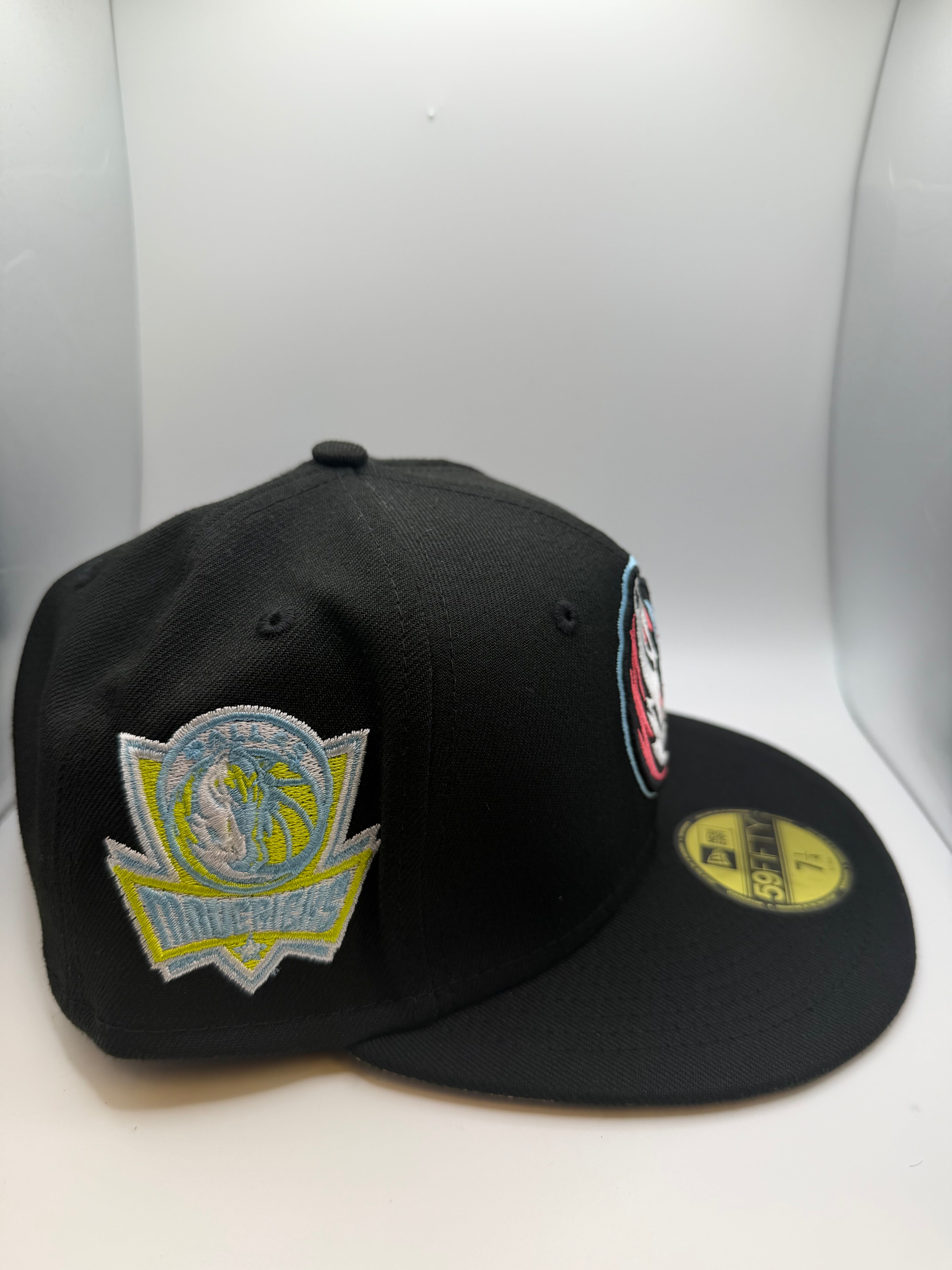 Dallas Mavericks 9Fifty Fitted Hat - Size 7 1/4