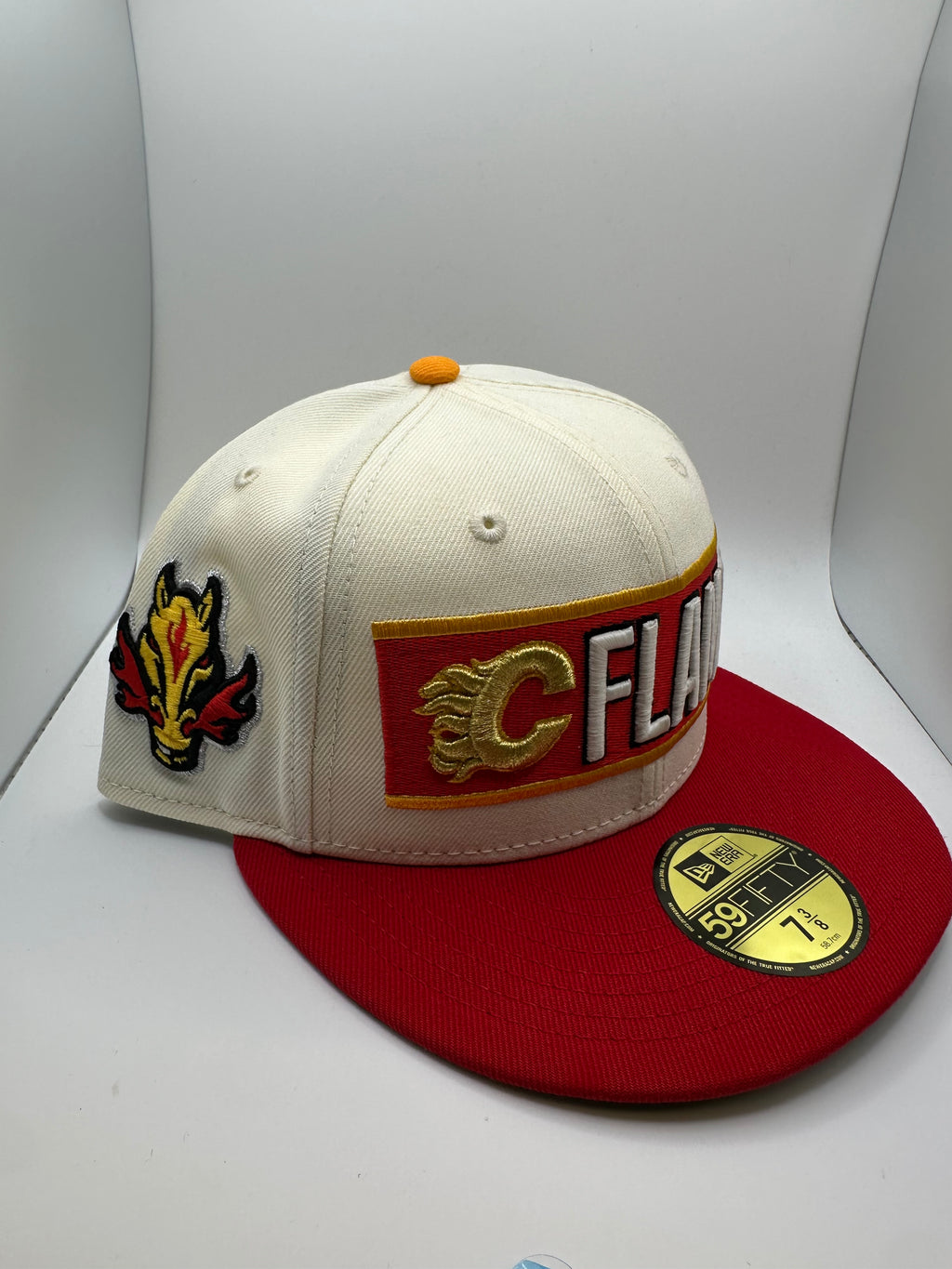 Calgary Flames New Era 59Fifty Fitted Hat - Size 7 3/8