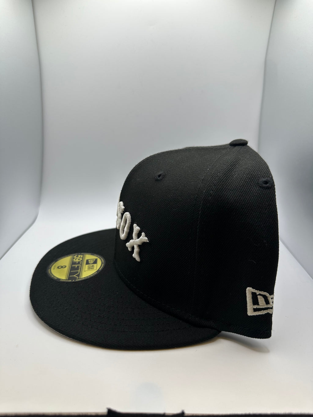 Boston Red Sox New Era 59Fifty Fitted Hat - Size 8