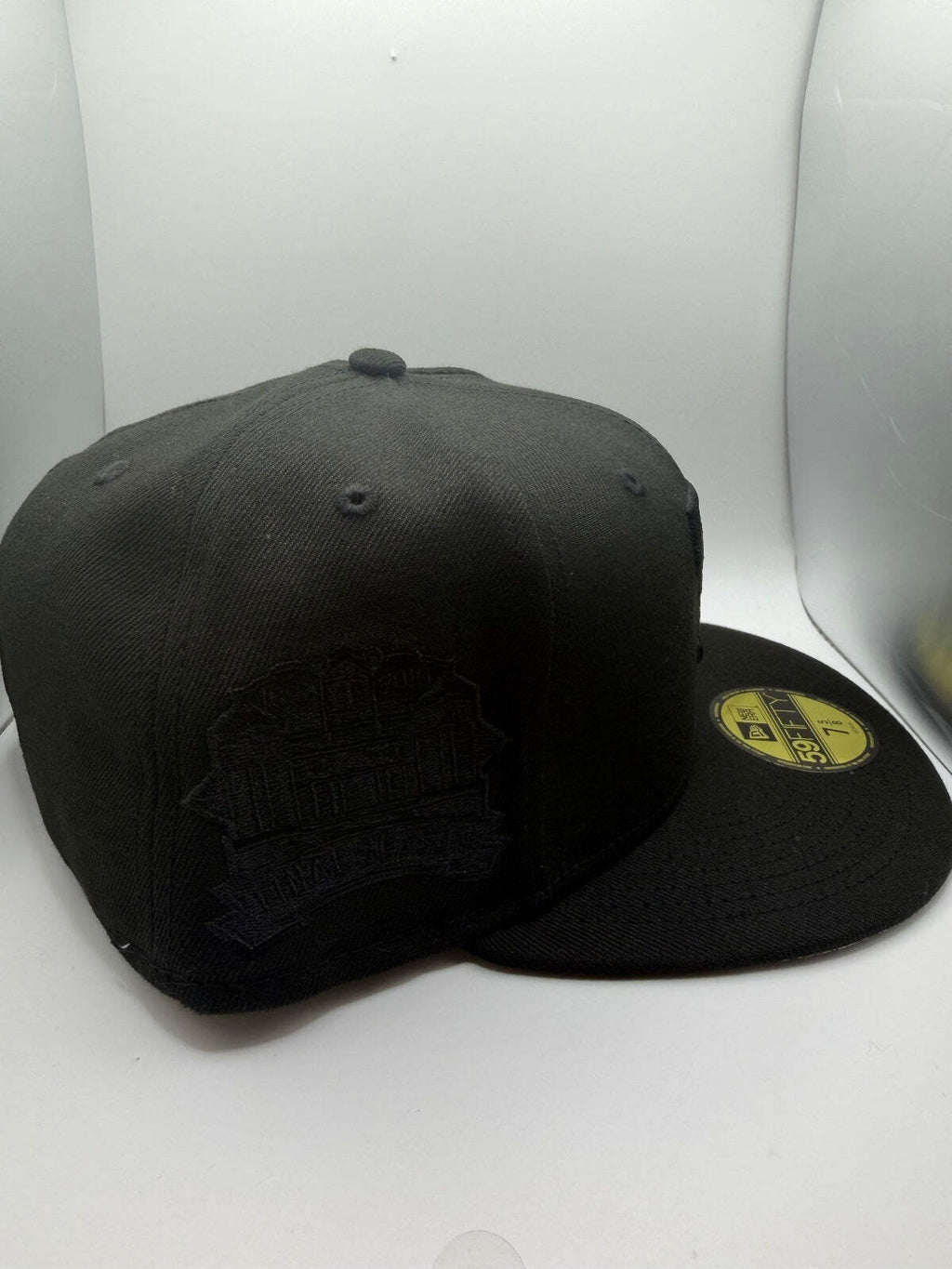 Texas Rangers Black/Black Final Season New Era 59Fifty Fitted Hat - Size 7 5/8