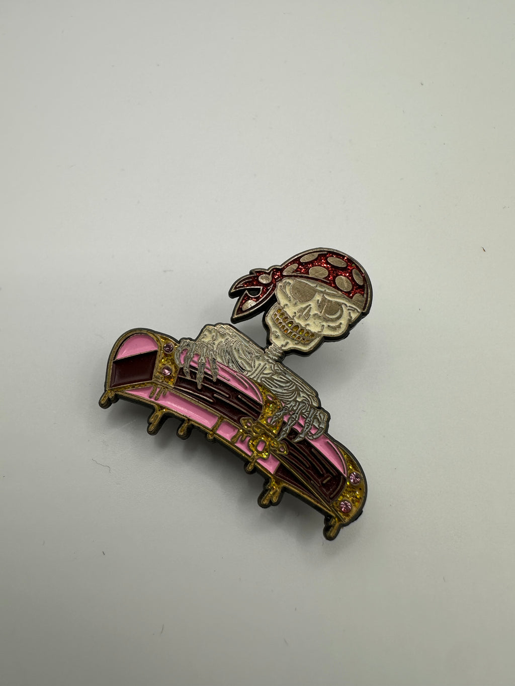 @724heatcheck "Pirate Chest" Red/Pink/White Hat Pin