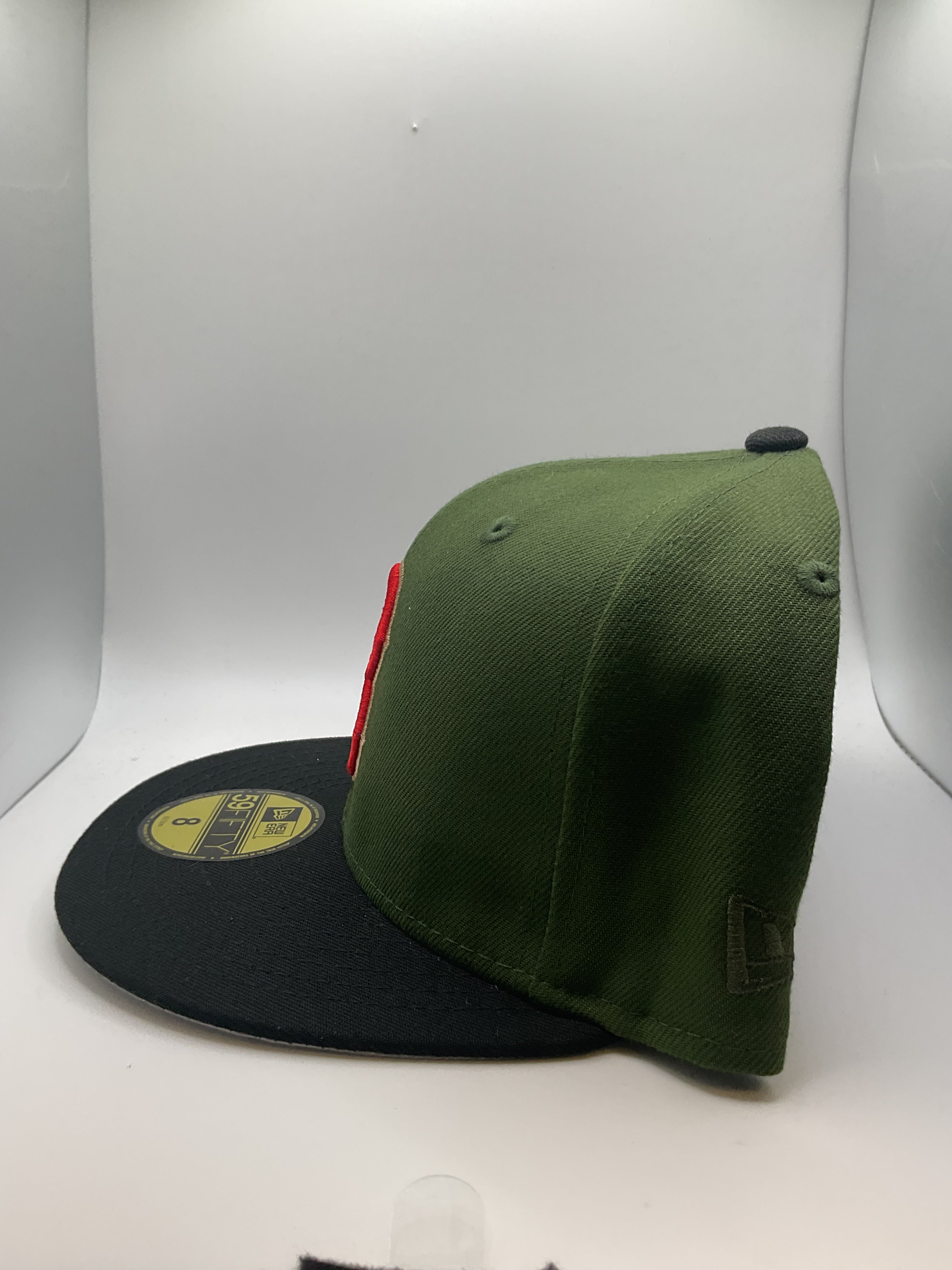 Boston Red Sox New Era 59Fifty Fitted Hat - Size 8