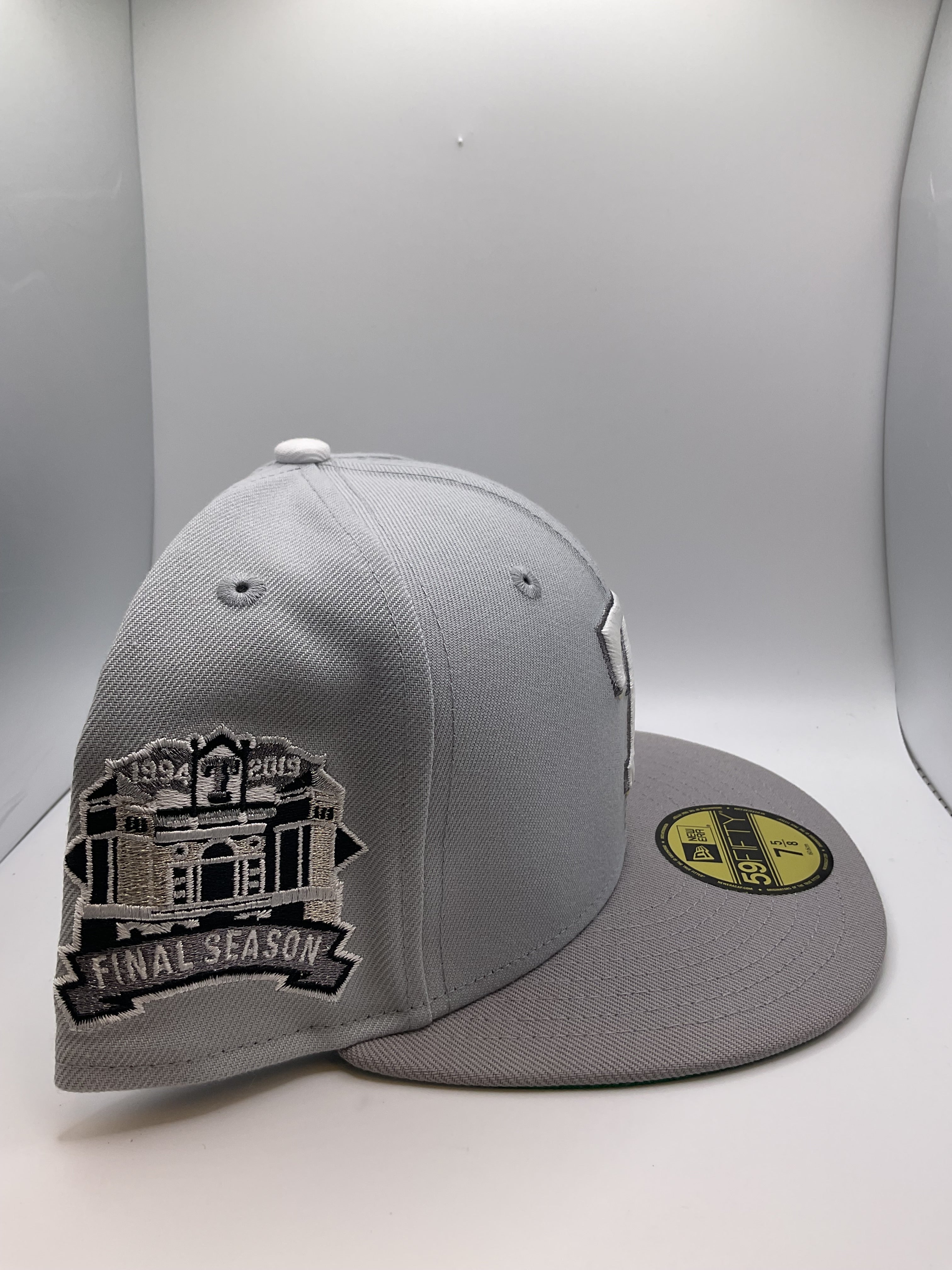 Texas Rangers New Era 59Fifty Fitted Hat - Size 7 5/8