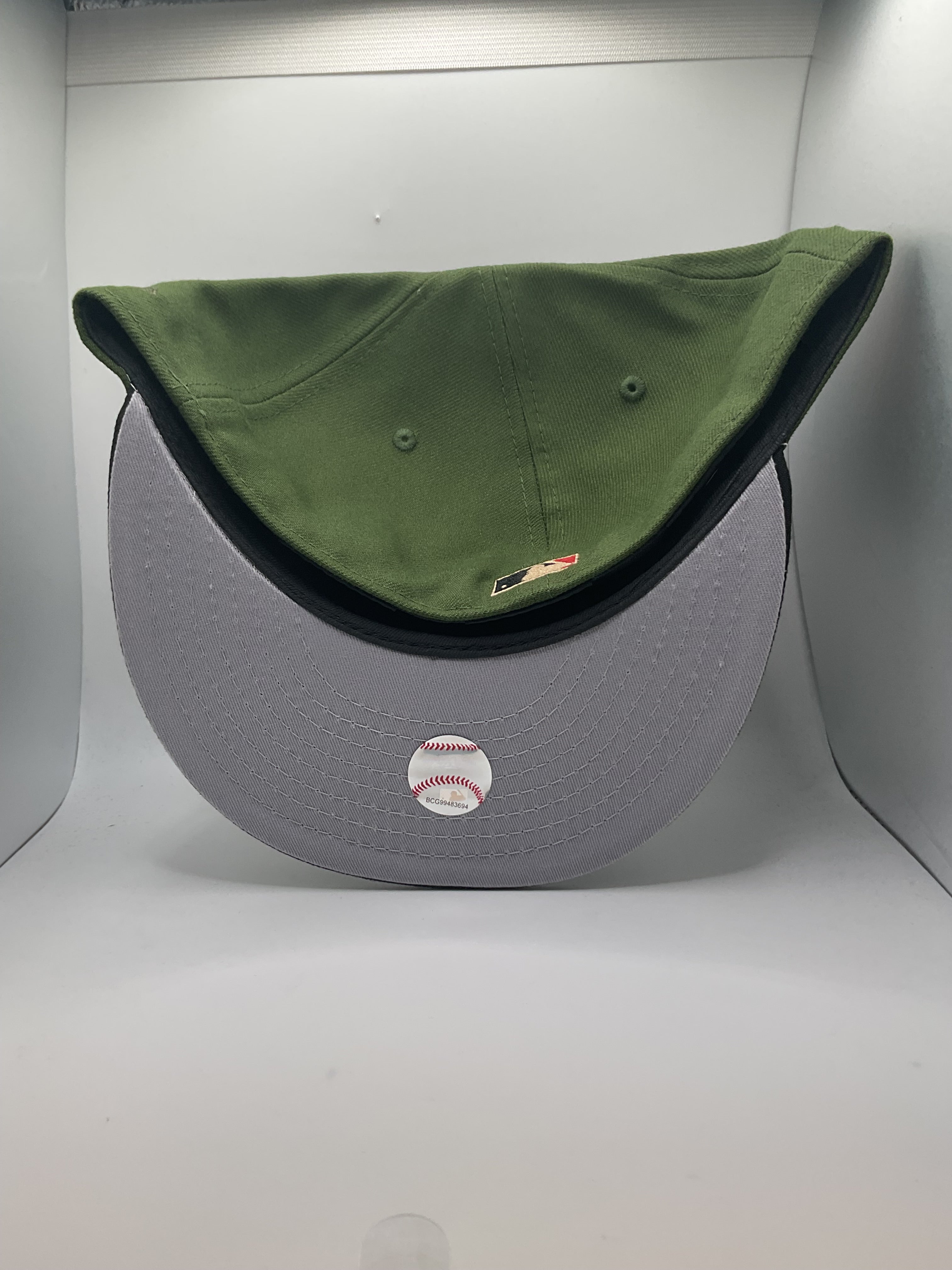 Boston Red Sox New Era 59Fifty Fitted Hat - Size 8