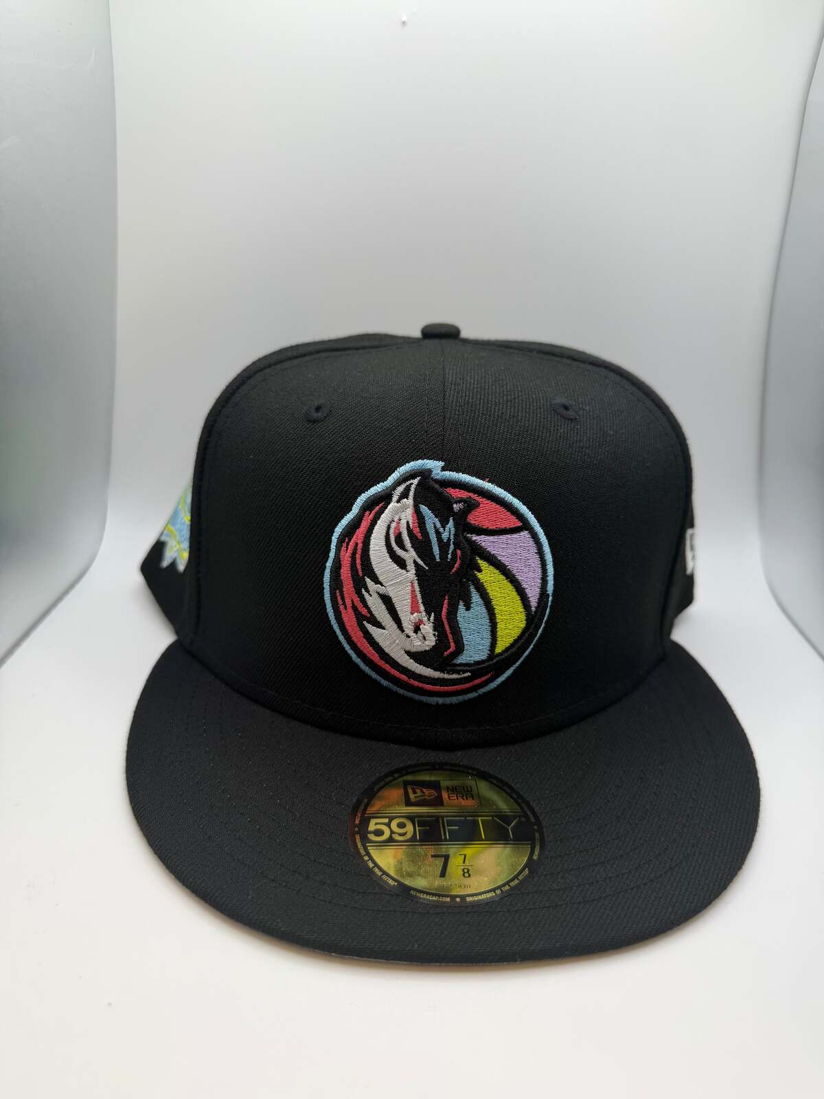 Dallas Mavericks  New Era 59Fifty Fitted Hat - Size 7 7/8