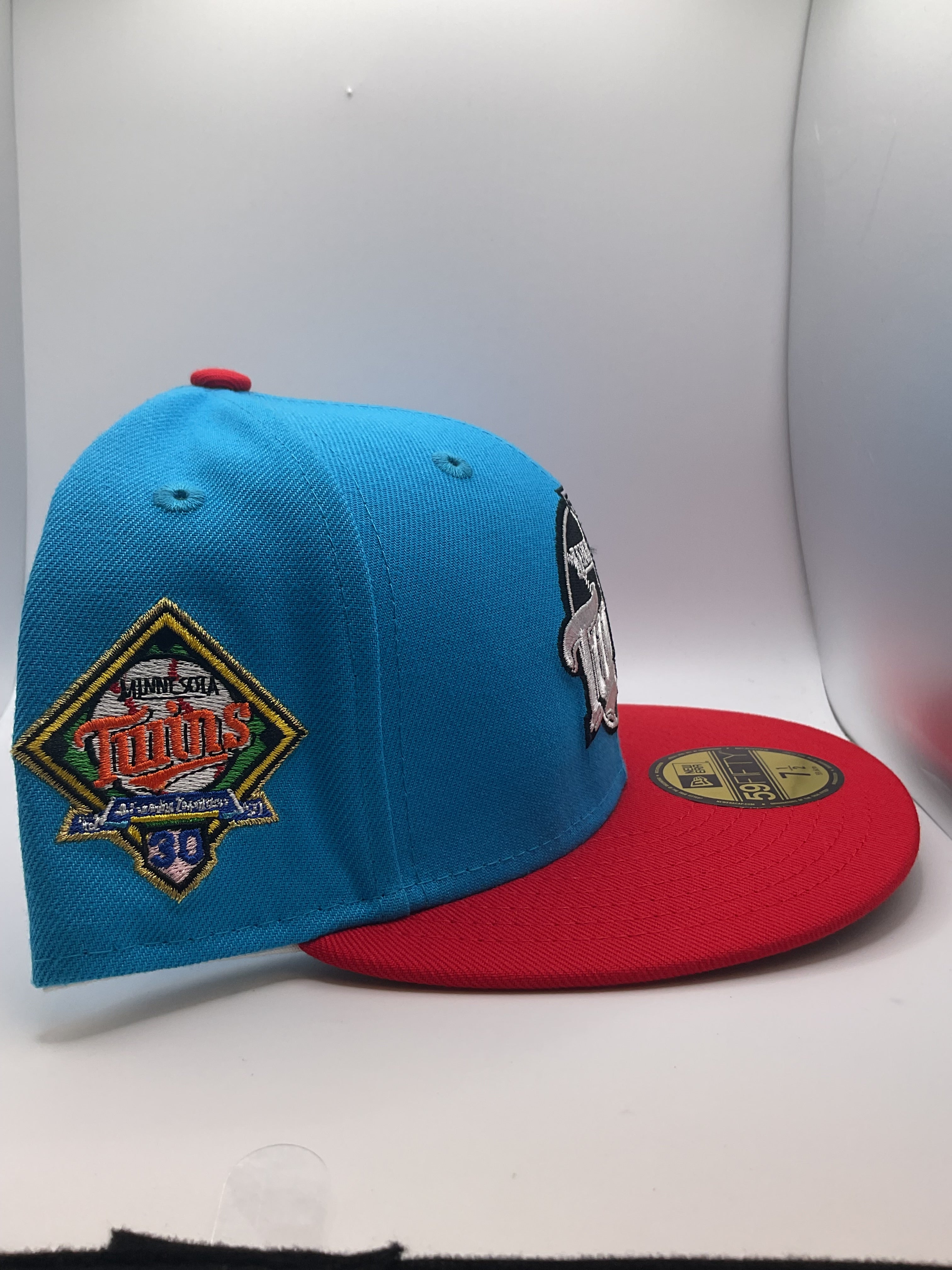 Minnesota Twins New Era 59Fifty Fitted Hat - Size 7 1/2