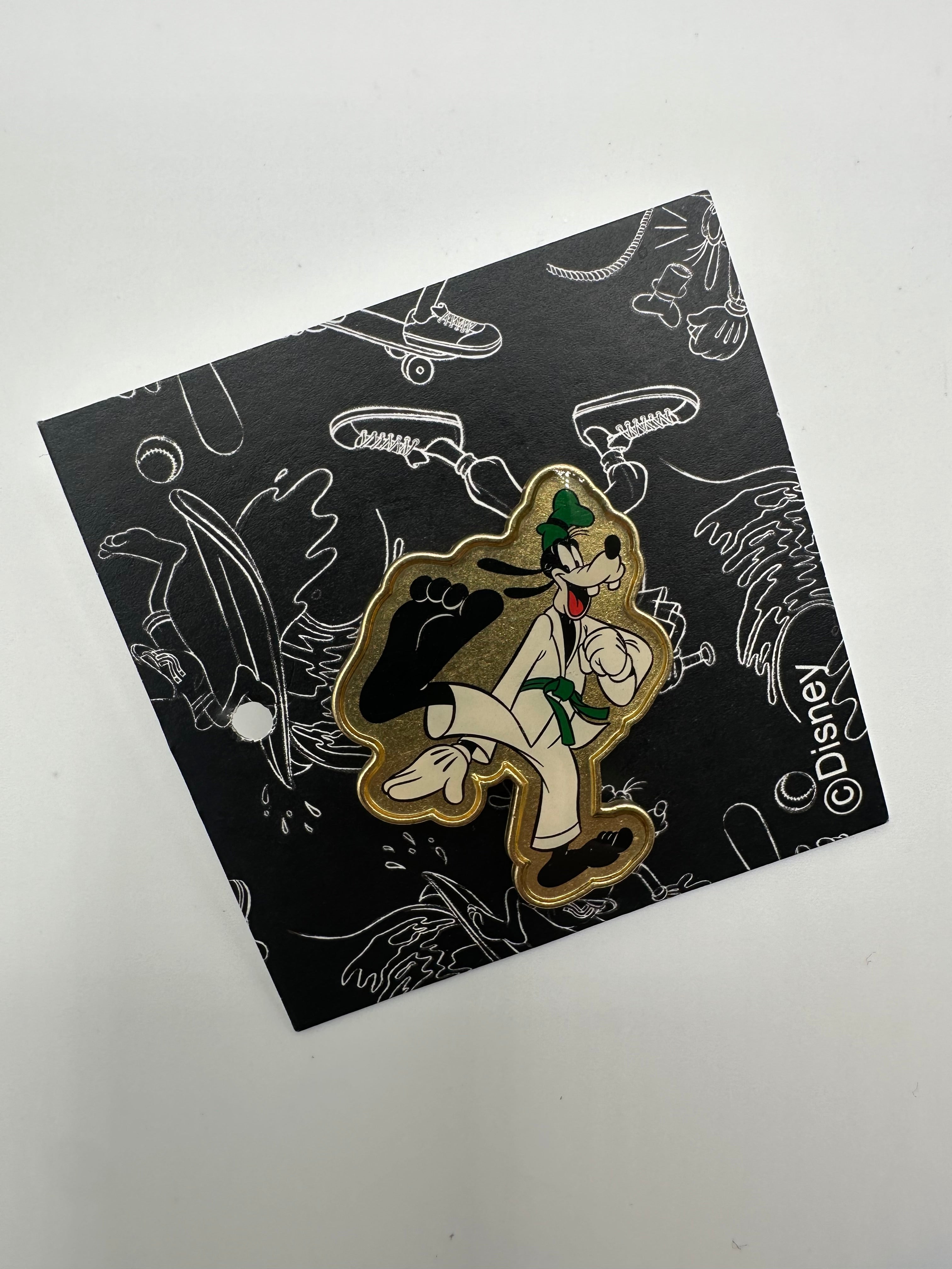 Disney Goofy Hat Pin