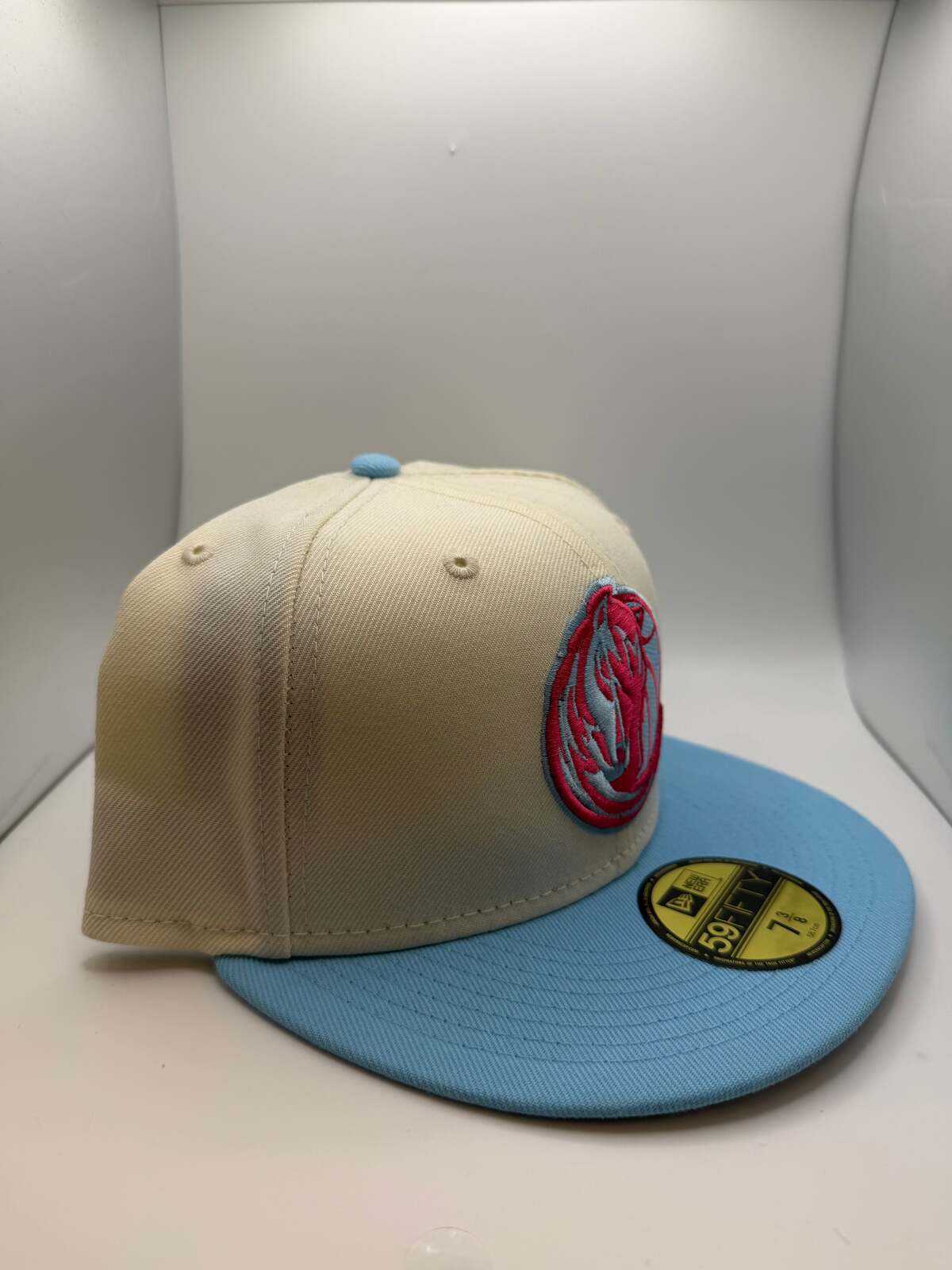 Dallas Mavericks New Era 59Fifty Fitted Hat - Size 7 3/8