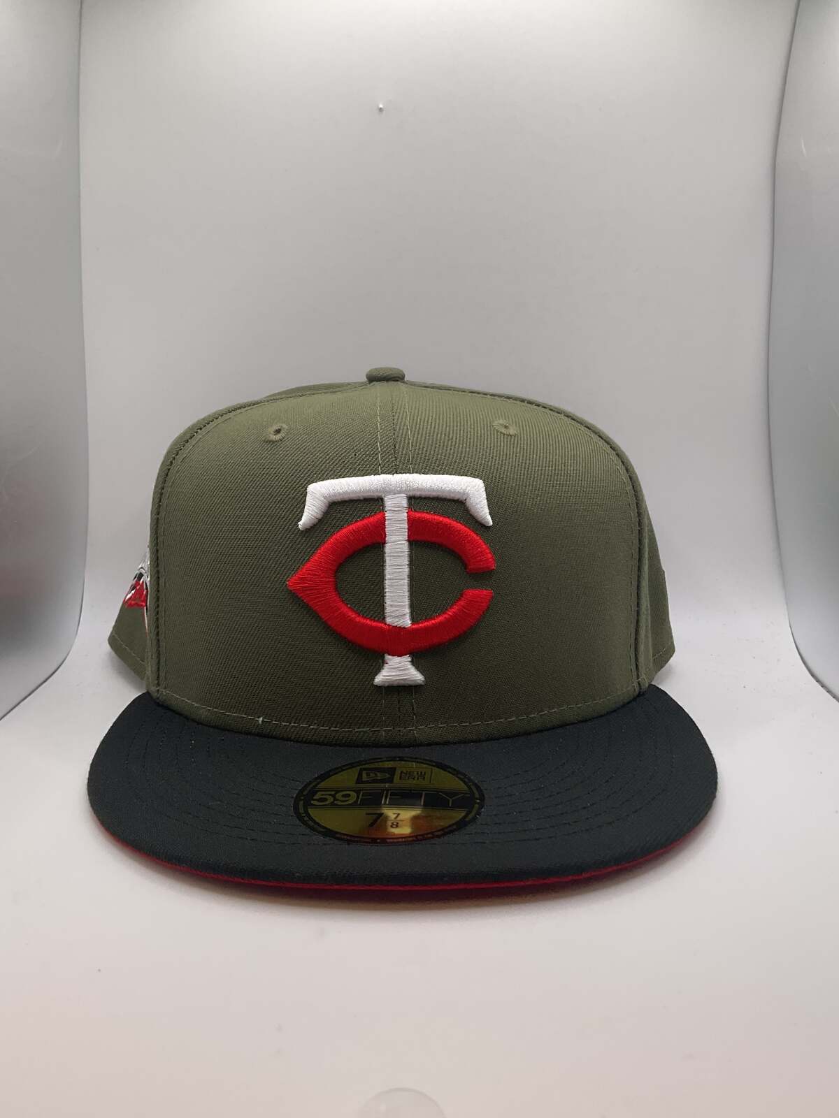 Minnesota Twins New Era 59Fifty Fitted Hat - Size 7 7/8