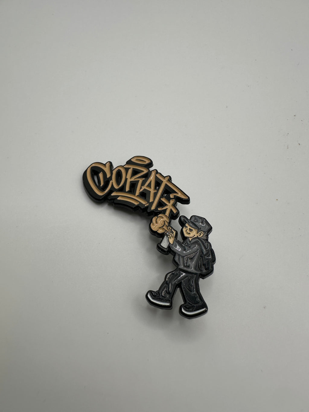 Corat Graffiti Spray Yellow Hat Pin