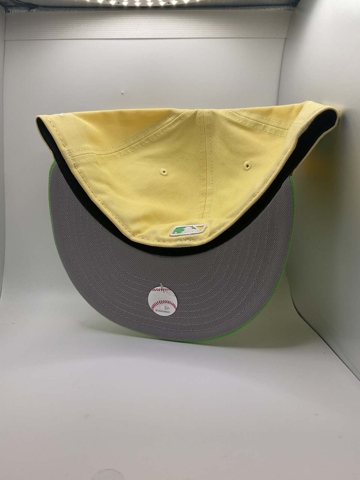Houston Astros New Era 59Fifty Fitted Hat - Size 8