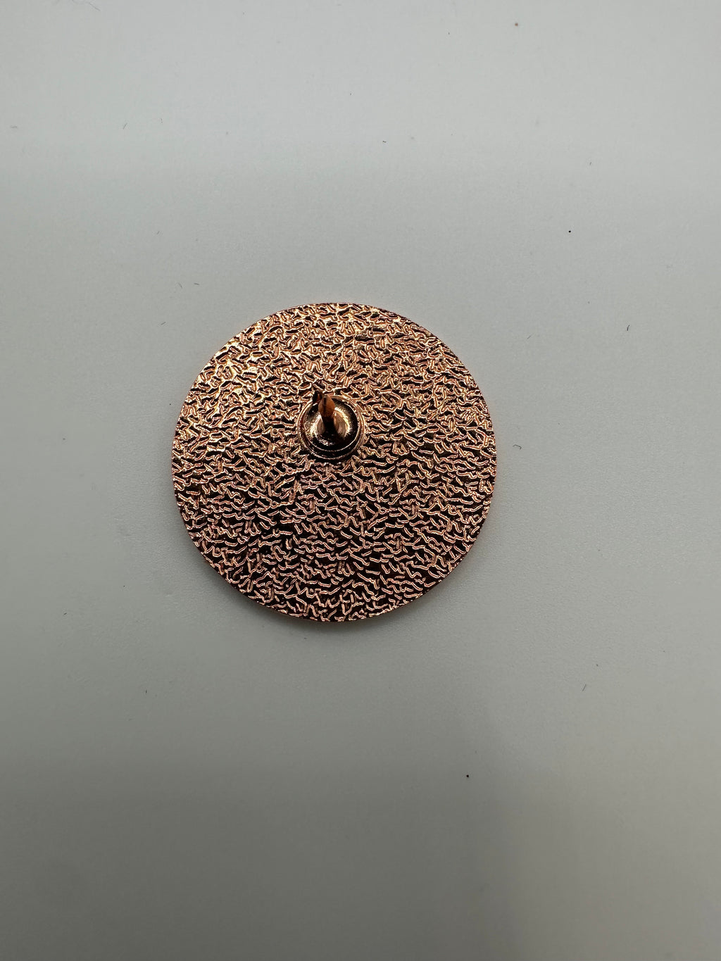 Fitted Gang White/Tan Hat Pin