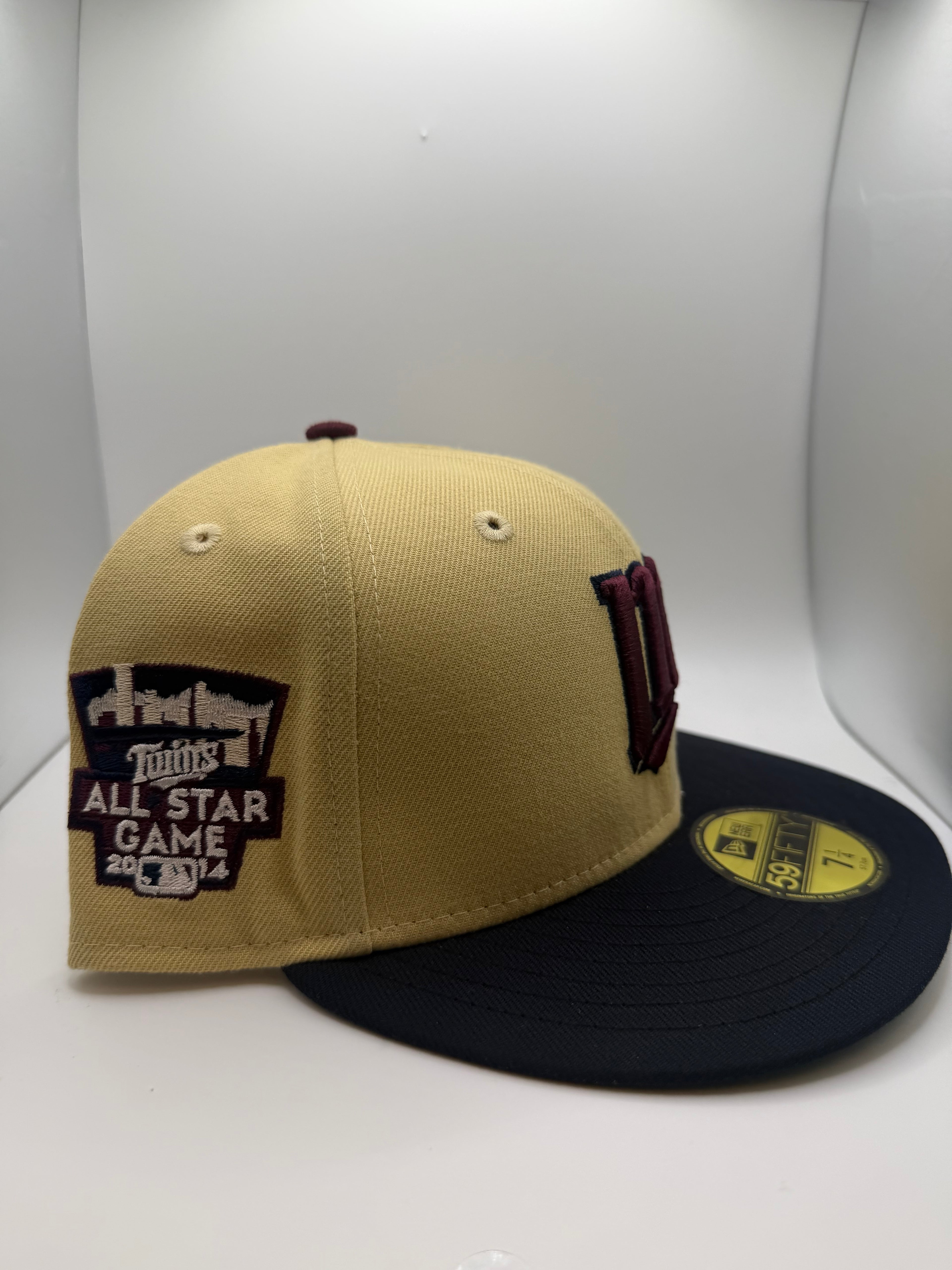 Minnesota Twins New Era 59Fifty Fitted Hat - Size 7 1/4