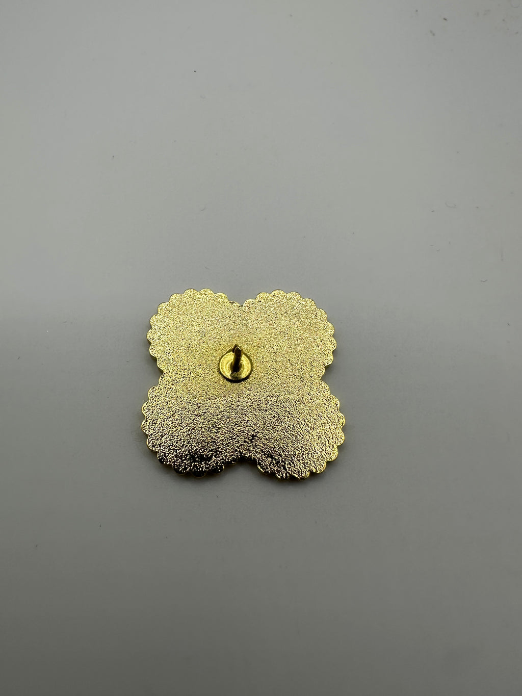 Clover Leaf Green/Gold Hat Pin