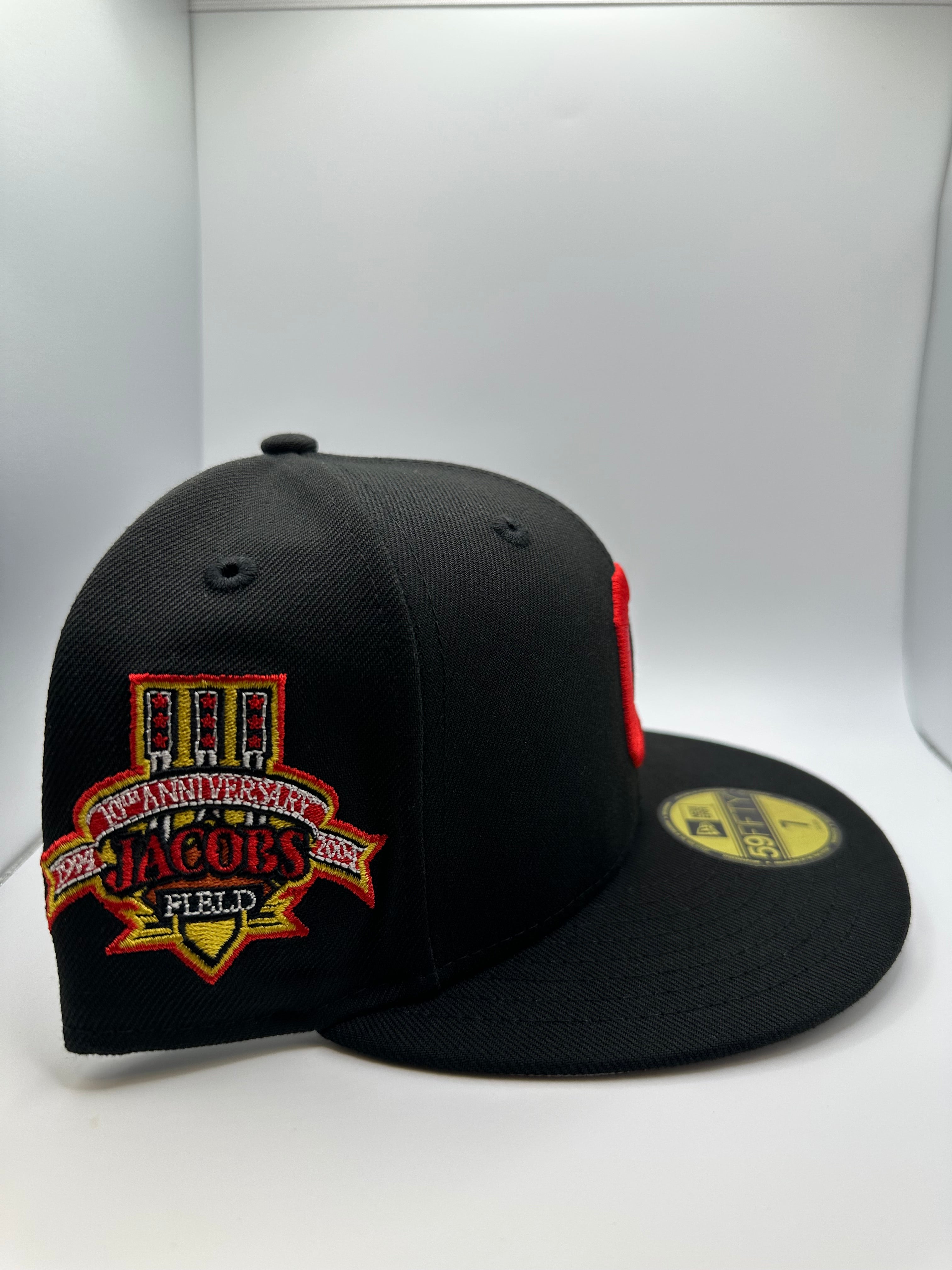 Cleveland Indians New Era 59Fifty Fitted Hat - Size 7