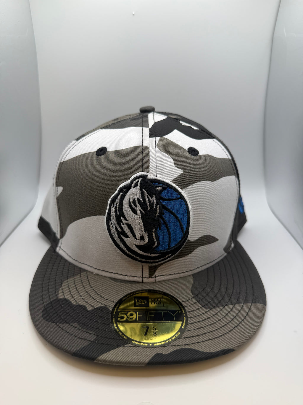 Dallas Mavericks New Era 59Fifty Fitted Hat - Size 7 5/8