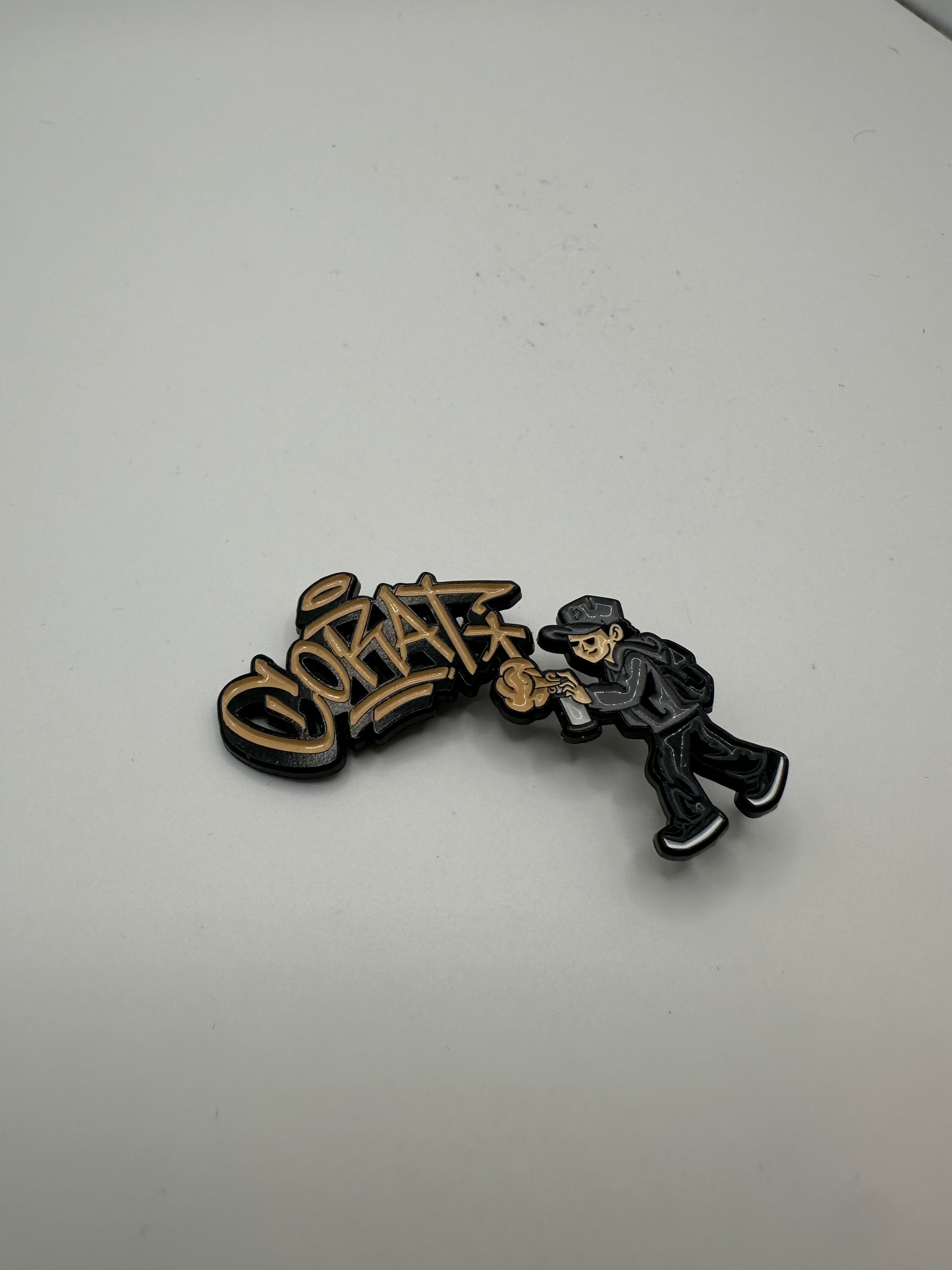Corat Graffiti Spray Yellow Hat Pin