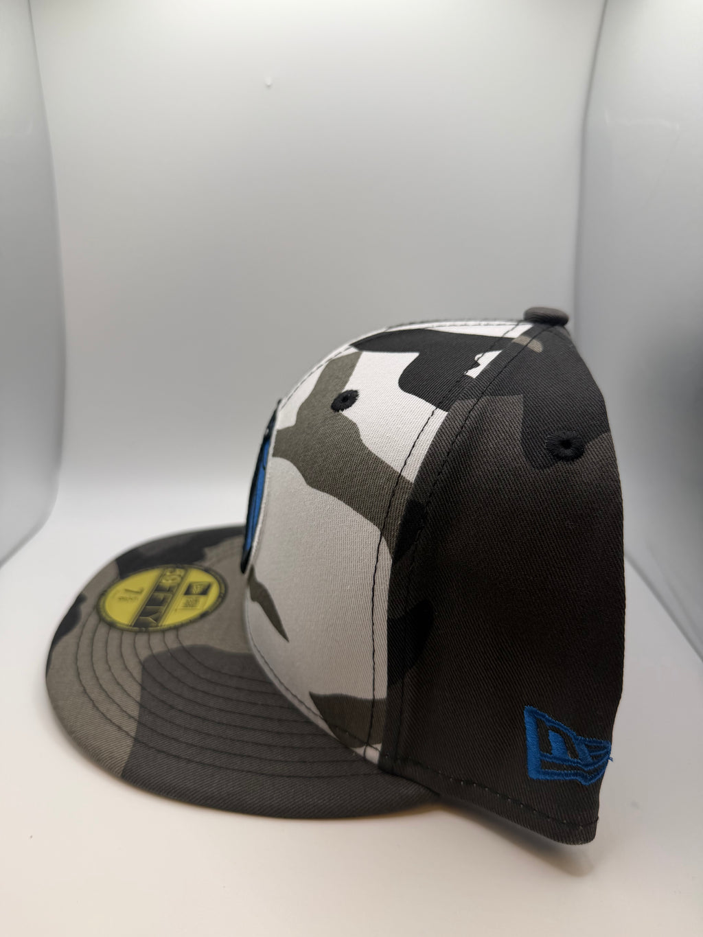 Dallas Mavericks New Era 59Fifty Fitted Hat - Size 7 5/8