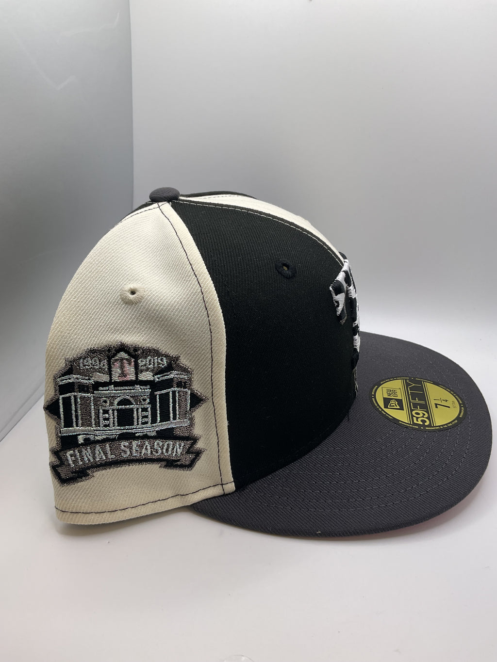 Texas Rangers "Pinwheel Cow" New Era 59Fifty Fitted Hat - Size 7 1/4