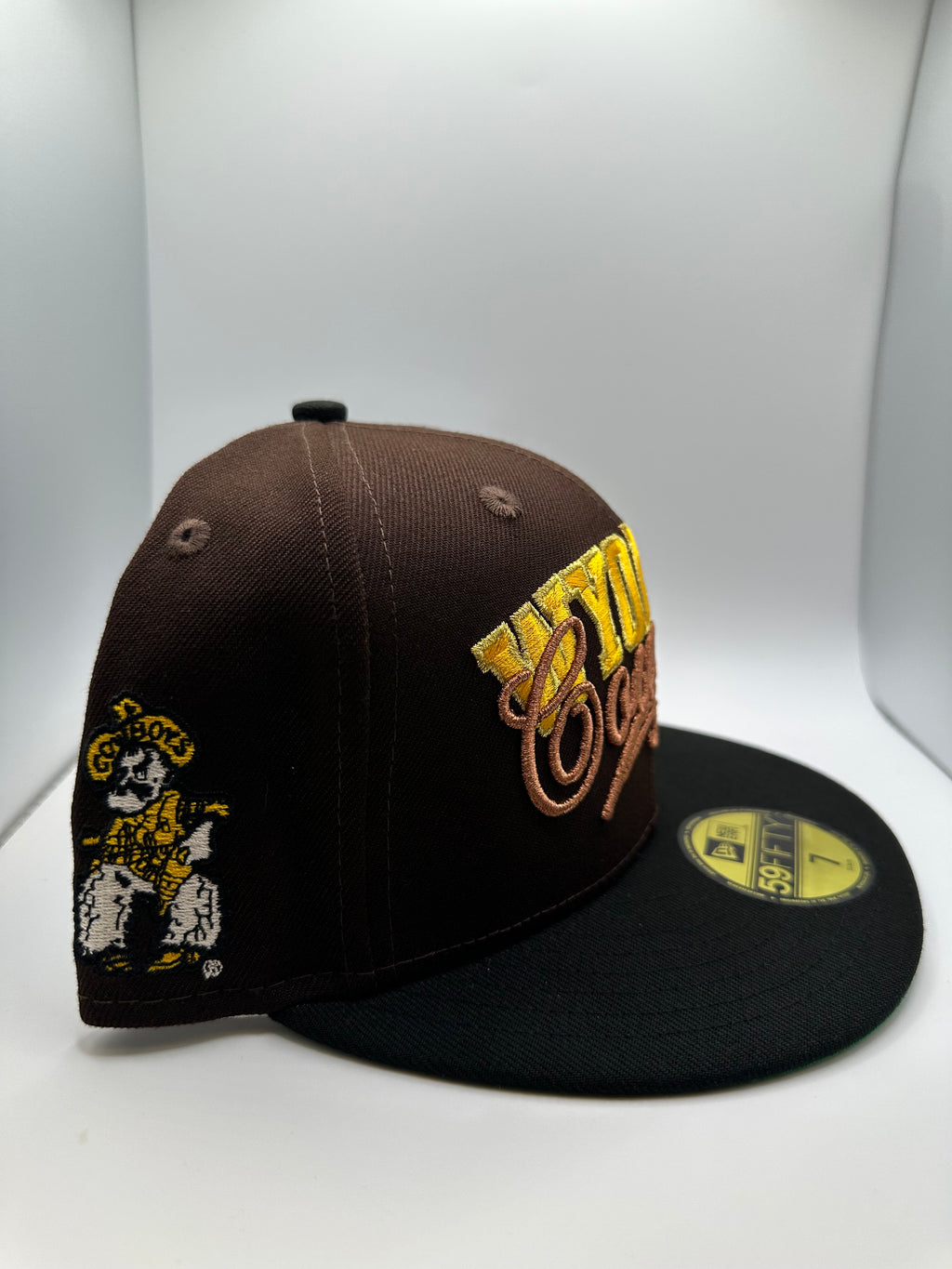 Wyoming Cowboys New Era 59Fifty Fitted Hat - Size 7