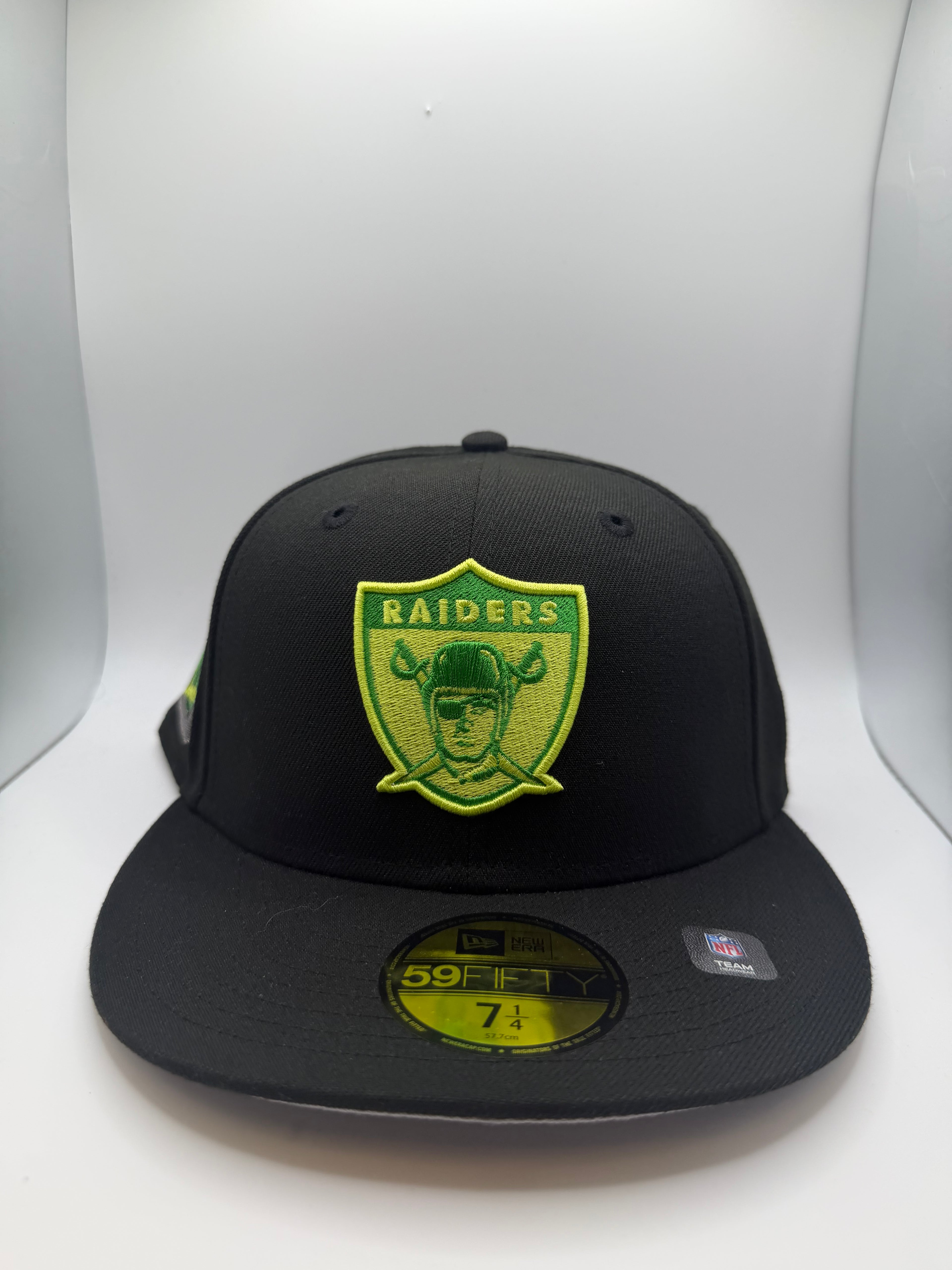 Las Vegas Raiders NFL New Era 59Fifty Fitted Hat - Size 7 1/4