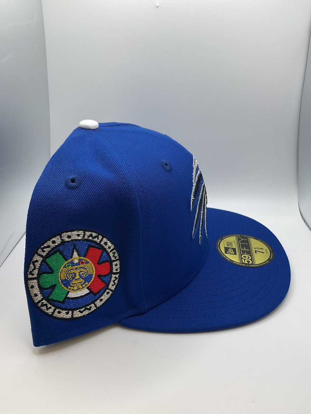 Mexico Aztec Skull New Era 59Fifty Fitted Hat - Size 7 5/8