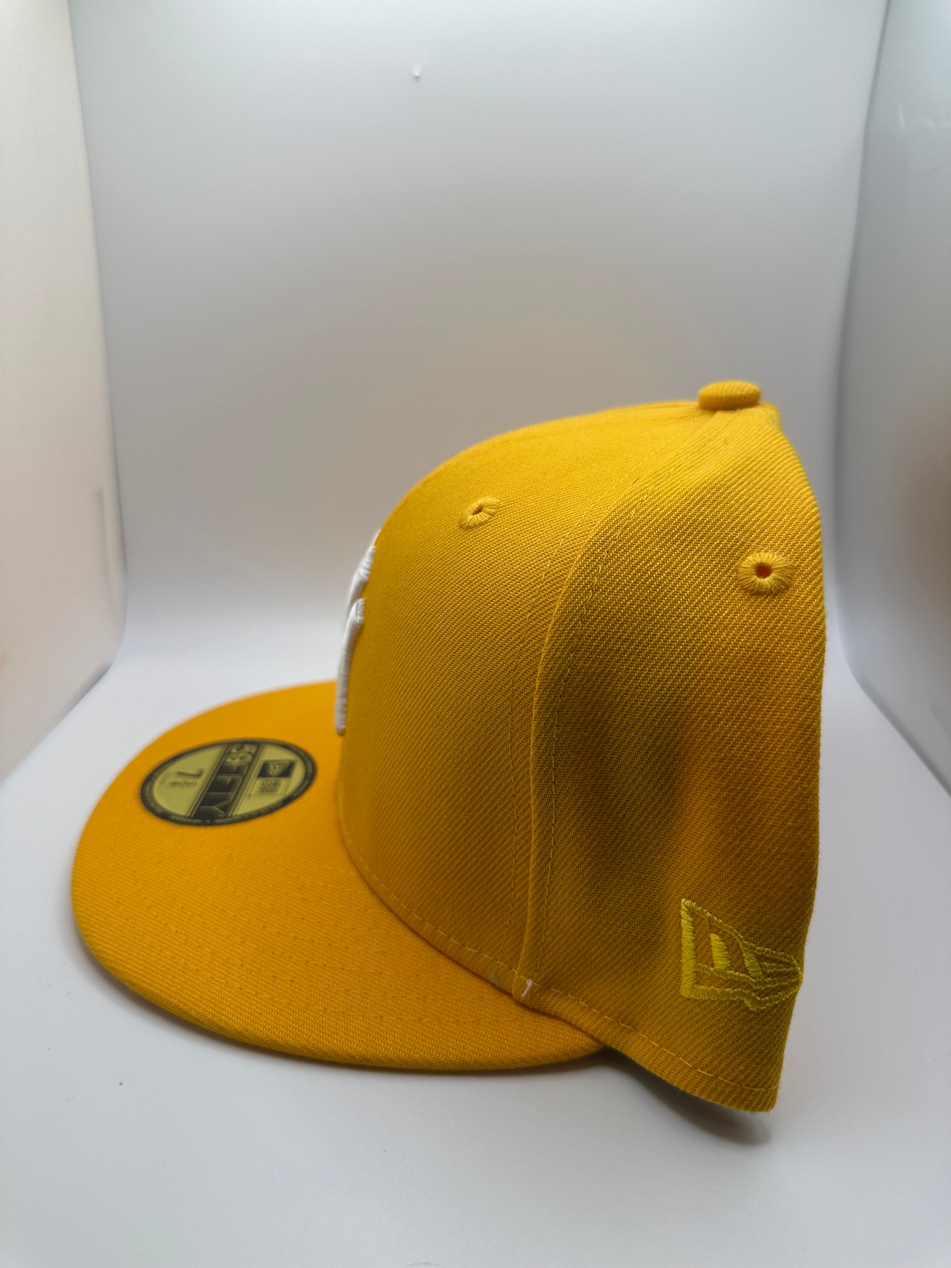 New York Yankees New Era 59Fifty Fitted Hat - Size 7 3/4