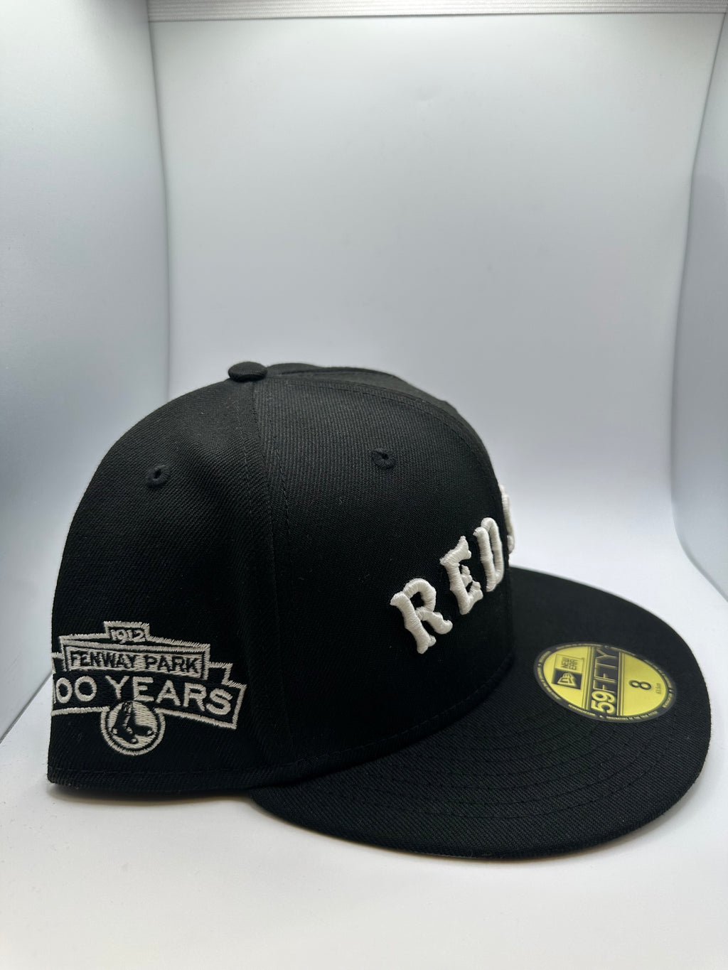 Boston Red Sox New Era 59Fifty Fitted Hat - Size 8