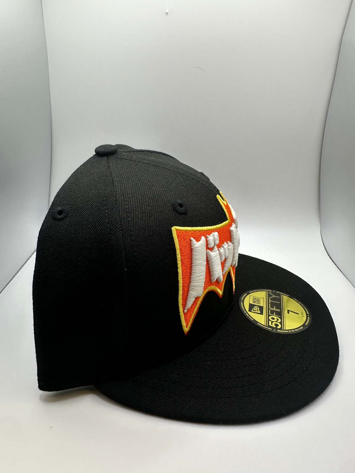 Batman New Era 59Fifty Fitted Hat - Size 7