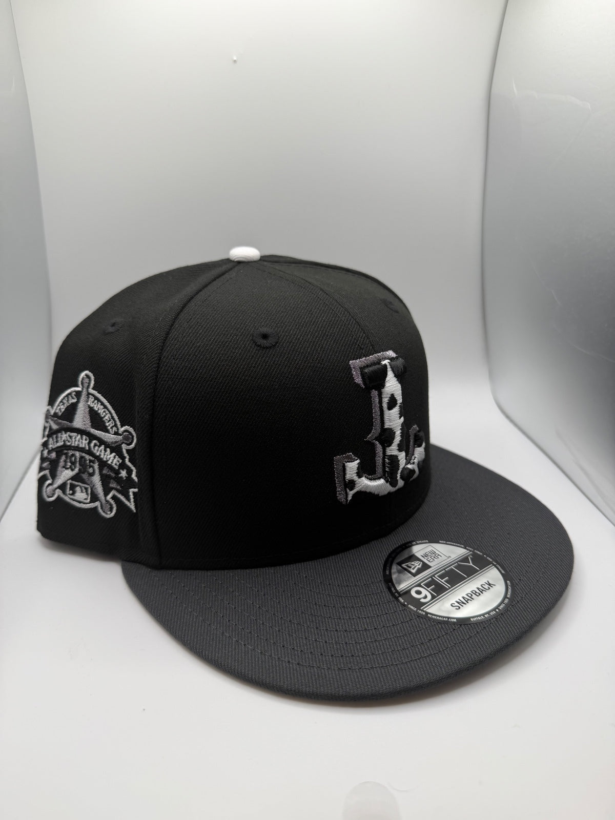 Texas Rangers "Cow" Upside Down T 9Fifty Snapback Hat