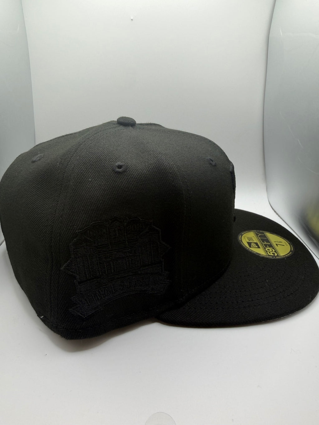 Texas Rangers Black/Black Final Season New Era 59Fifty Fitted Hat - Size 7 5/8