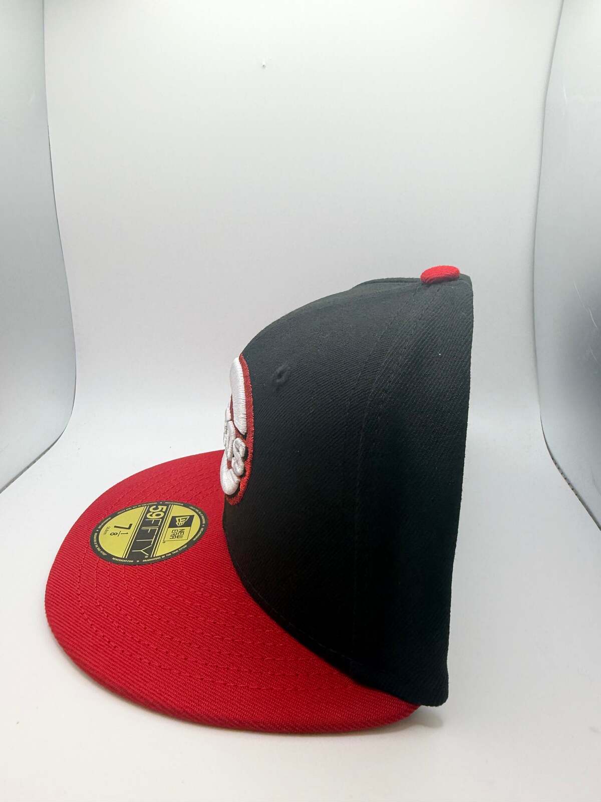 Cincinnati Reds New Era 59Fifty Fitted Hat - Size 7 1/8